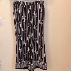 NWOT fun palazzo pants from New York & Co